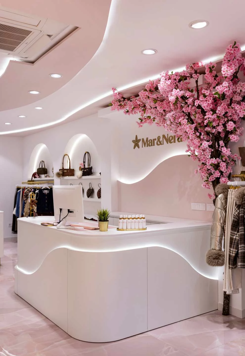 mobiliario retail