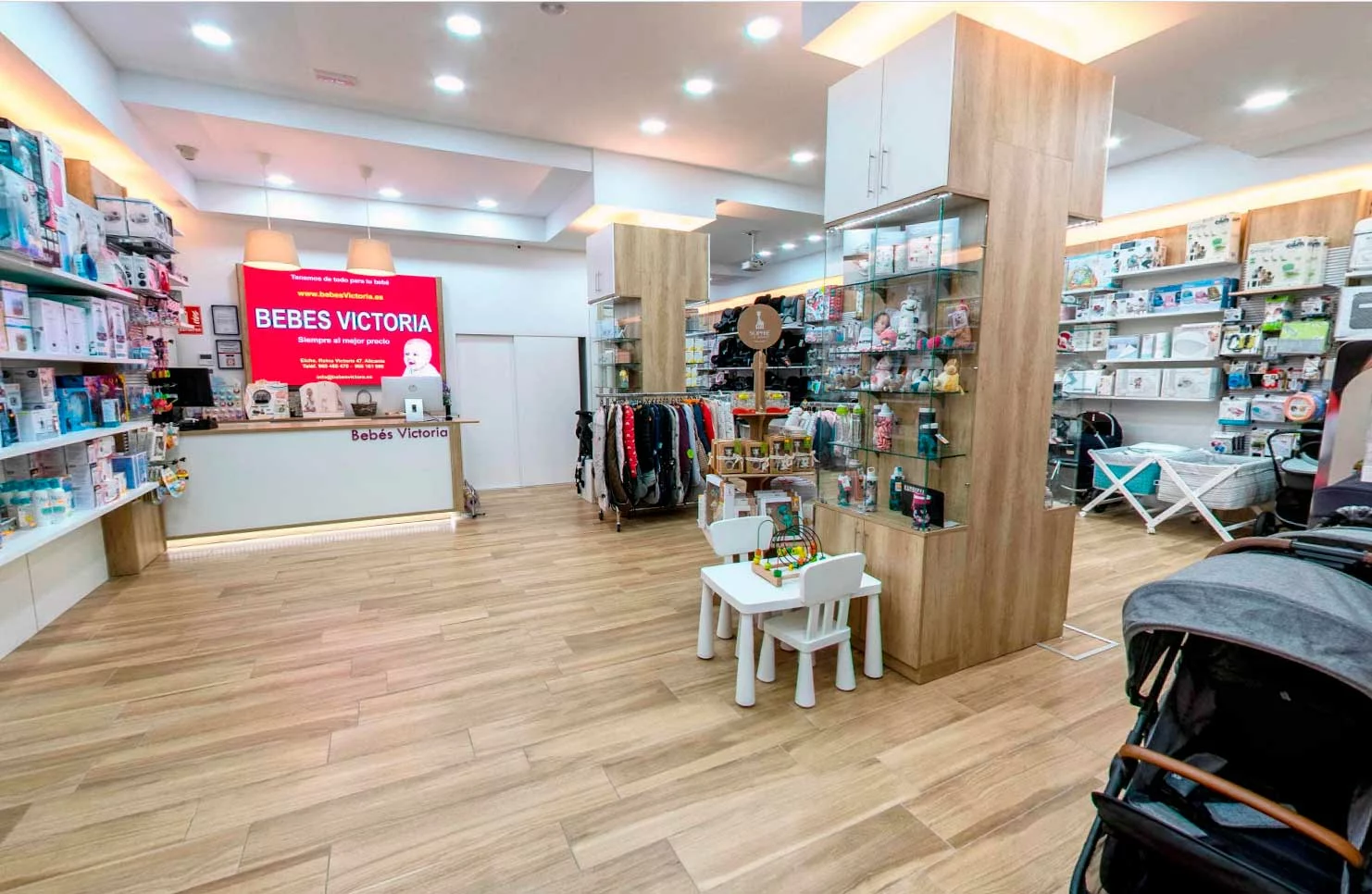 mobiliario retail