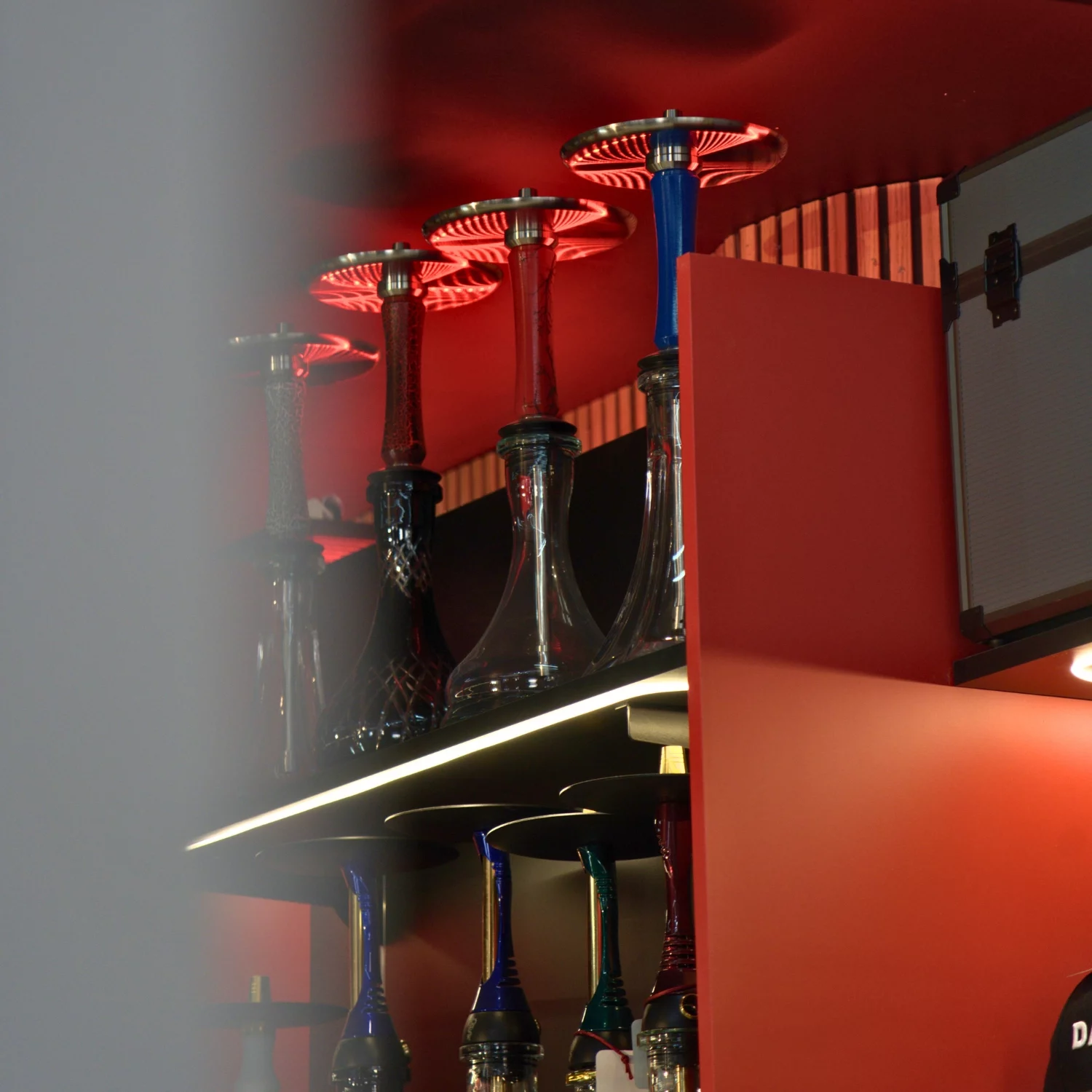 Muebles a medida para The Good Sisha.